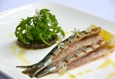 Sardines schoonmaken en bakken