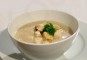 Soep met brood en geroosterde knoflook