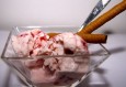 Aardbeien yoghurt ijs