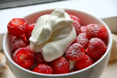 Aardbeien met chantilly room - Kookse.tv