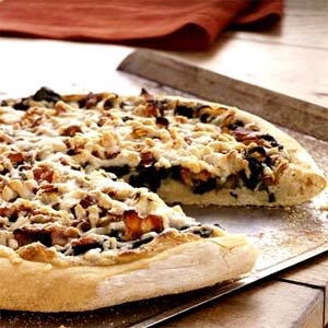 Recept voor pizza met spek geitenkaas en spinazie