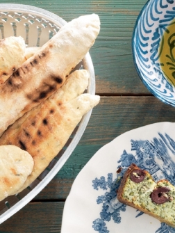 Platbrood met kikkererwten en rozemarijn